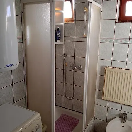 דירה Apartman Nevera *
