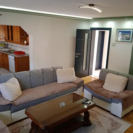 Apartman Nevera דירה