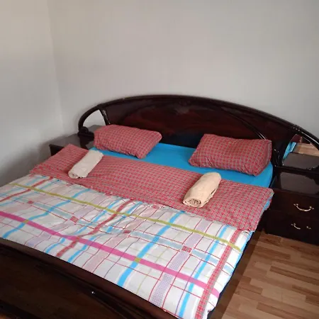 Apartman Nevera דירה *